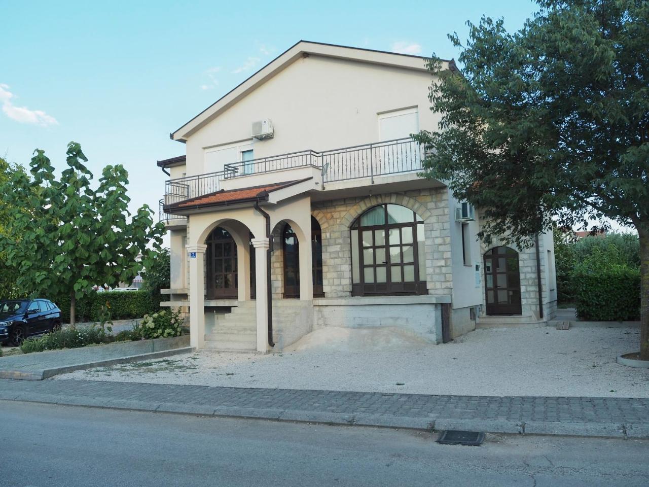 Apartment Ivan-Experience 3 Bedrooms Ljubuški Exteriér fotografie